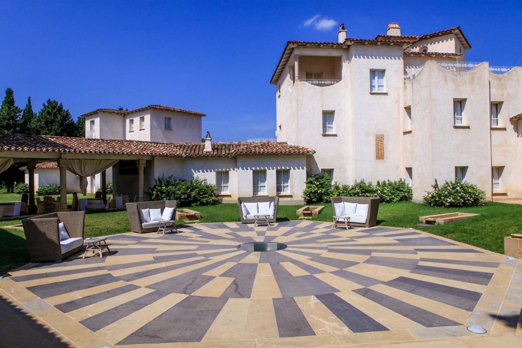 Tartheshotel Guspini Exterior foto